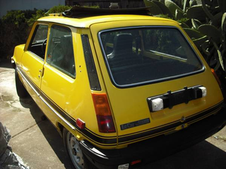Illustration for article titled For $2,500, Wake Up Rip Van Renault